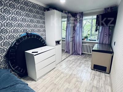 2-бөлмелі пәтер · 44.6 м² · 2/5 қабат, 13-шағынаудан 24, бағасы: 10 млн ₸ в Караганде, Алихана Бокейханова р-н