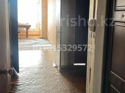 2-комнатная квартира · 75 м² · 5/5 этаж, мкр Байтерек 37 — 66 школа - Тауке хана улица за 60 000 ₸ в Таразе