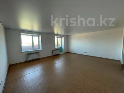 2-комнатная квартира · 80.7 м² · 2/9 этаж, Крепостная 143 за 30.9 млн ₸ в Петропавловске