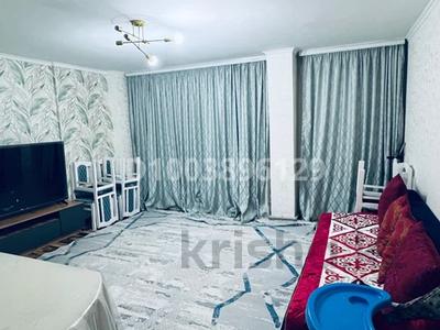 3-комнатная квартира · 60 м² · 1 этаж, Макатаева 17 — Бывший садик за 13 млн ₸ в Шамалгане