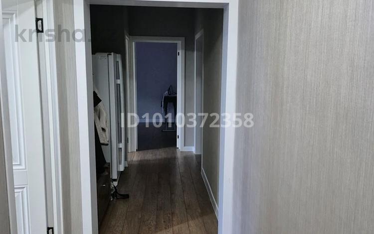 3-бөлмелі пәтер · 90 м² · 5/9 қабат, мкр Нуркент 66 — Рыскулова -Момышулы, бағасы: 52 млн ₸ в Алматы, Алатауский р-н — фото 2