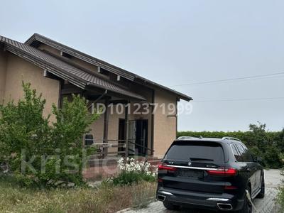 Отдельный дом · 9 комнат · 300 м² · 300 сот., Мкр. Приморский-1 11 за 80 млн ₸ в Актау, 18-й мкр 