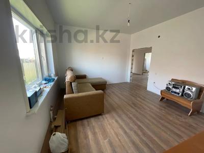 Отдельный дом · 4 комнаты · 170 м² · 8 сот., Мкр, Восточный за 53 млн ₸ в 
