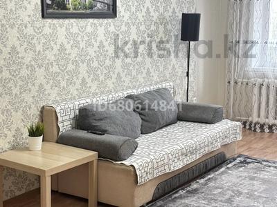 2-бөлмелі пәтер · 49 м² · 5/6 қабат, 5в 4 — Пересечение Жибек-Жолы и Шокана Валиханова. Рядом полиция, бағасы: 10 000 ₸ в Житикаре