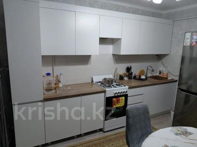 1-комнатная квартира · 40 м² · 1/5 этаж, 7-й микрорайон, 7 микрорайон 11 за 17 млн 〒 в Костанае