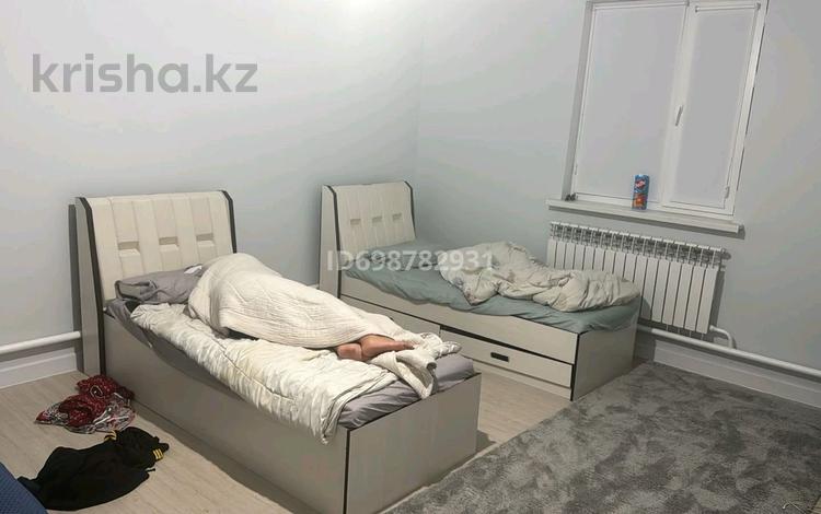 Отдельный дом · 4 комнаты · 180 м² · 8 сот., Назар батыр көшесі — Атырау ықшам ауданында за 40 млн 〒 в Кульсары — фото 2