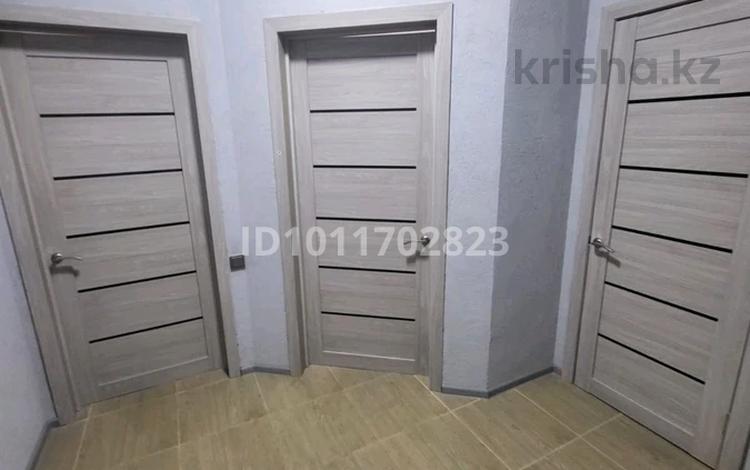 1-комнатная квартира · 50 м² · 2/9 этаж, мкр. Алтын орда, Алия Молдагулова 62 за 22.2 млн ₸ в Актобе — фото 2