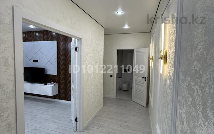 2-комнатная квартира · 63 м² · 3 этаж, Просп. Мангилик Ел 62/4 за 41 млн ₸ в Астане, Есильский р-н — фото 2