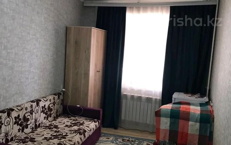 1-комнатная квартира, 18 м², 1/5 этаж, Утеген батыра — ТРЦ Гранд Парк