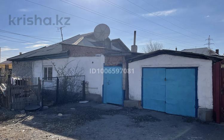 Часть дома · 2 комнаты · 40 м² · 2 сот., Валиханова 223 — Пересечение Гете Валиханова за 11 млн 〒 в Семее — фото 2