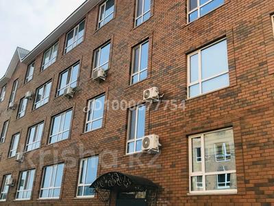 3-комнатная квартира · 94 м² · 4/4 этаж, мкр Жана Орда, Тәуелсіздік 41 за 37 млн 〒 в Уральске