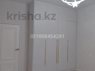 3-комнатная квартира · 82 м² · 5/5 этаж, мкр Юго-Восток, Муканова 51/8 за 300 000 〒 в Караганде, Казыбек би р-н