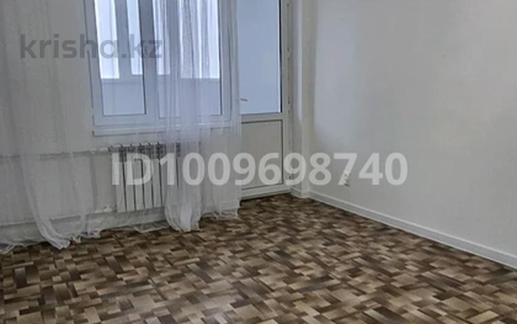 2-комнатная квартира · 57.7 м² · 9/10 этаж, мкр 5, Пр.Молдагулова за 18.7 млн ₸ в Актобе — фото 2