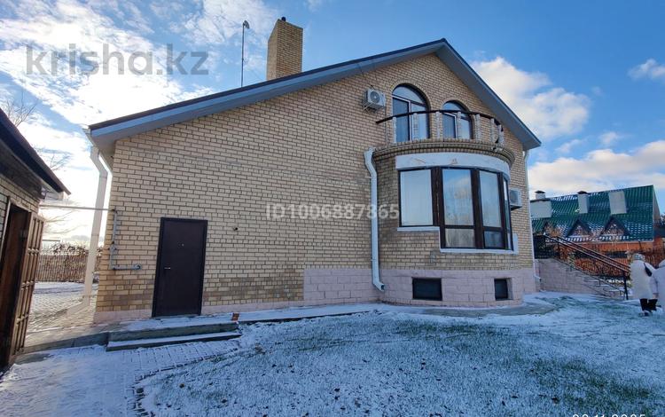 Отдельный дом · 6 комнат · 308.9 м² · 25 сот., Главная 4 — С. Садовое за 90 млн 〒 в Костанае — фото 2