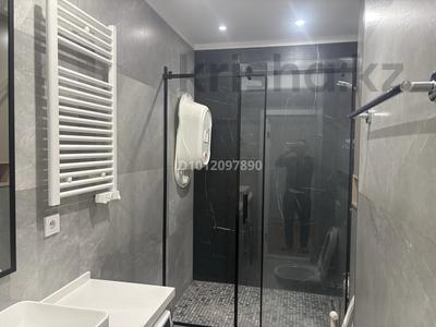 2-комнатная квартира · 49 м² · 9/13 этаж, Толе би 189/3 — Жарокова за 48 млн ₸ в Алматы, Алмалинский р-н