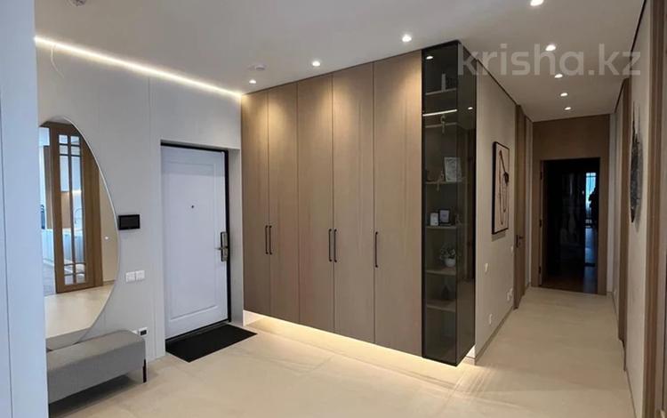 3-бөлмелі пәтер · 120 м² · 12/18 қабат, Акмешит 9, бағасы: 245 млн ₸ в Астане, Есильский р-н — фото 3