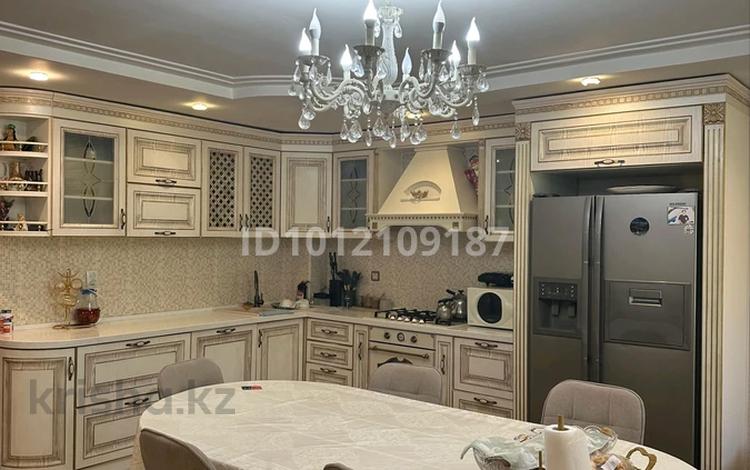 4-комнатная квартира · 90 м² · 3/6 этаж, мкр 8, Маресьева 80/1 за 30 млн ₸ в Актобе — фото 2