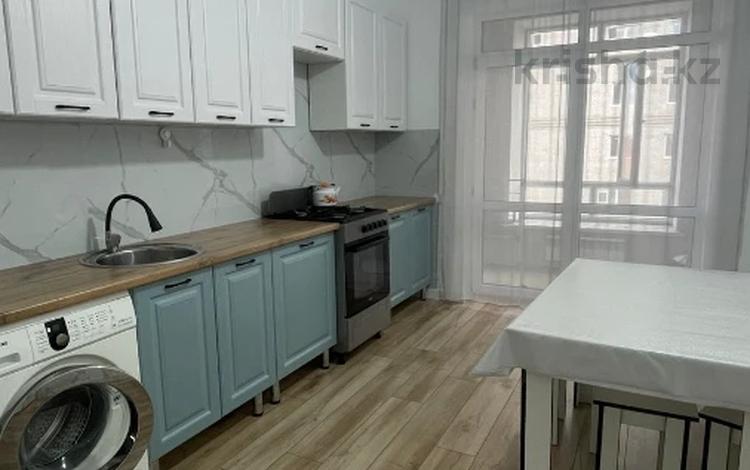 2-бөлмелі пәтер · 77 м² · 6/7 қабат, Алтын орда, бағасы: 32 млн ₸ в Актобе — фото 2