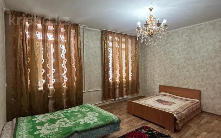 3-комнатная квартира · 45 м² · 3/5 этаж, Каирбекова за 350 000 ₸ в Алматы, Медеуский р-н — фото 4
