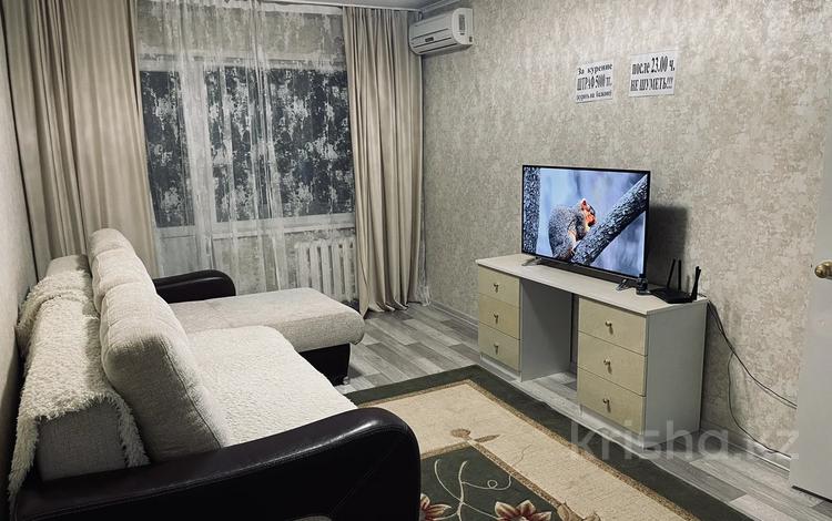 2-комнатная квартира, 45 м², 3/5 этаж посуточно, Астана 30 за 11 000 〒 в Усть-Каменогорске — фото 144