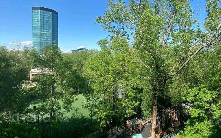 1-комнатная квартира · 32 м² · 2/5 этаж, мкр Коктем-2, Мкр Коктем-3 20 за 180 000 ₸ в Алматы, Бостандыкский р-н — фото 19