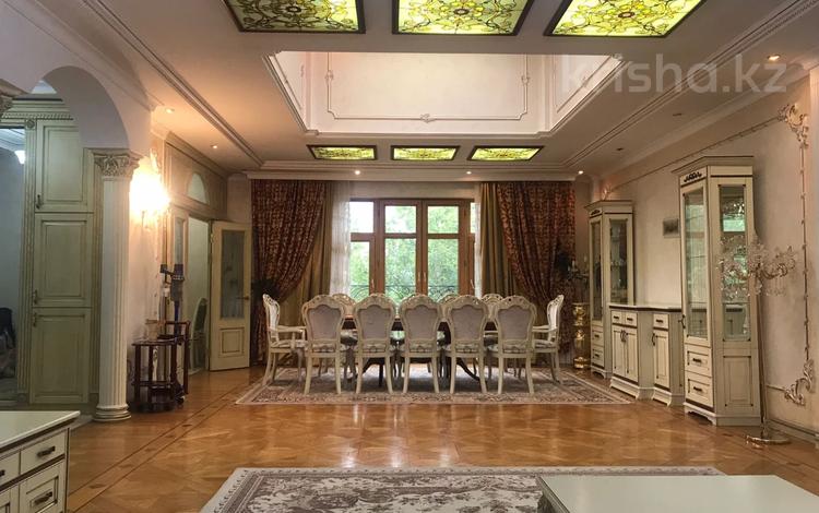 4-комнатная квартира · 182 м² · 4/4 этаж, мкр Мирас 53–64 за 230 млн ₸ в Алматы, Бостандыкский р-н — фото 2