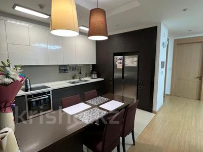 3-комнатная квартира, 110 м², 12/25 этаж помесячно, проспект Рахимжана Кошкарбаева 10 — Блок-Е за 400 000 〒 в Астане, Алматы р-н