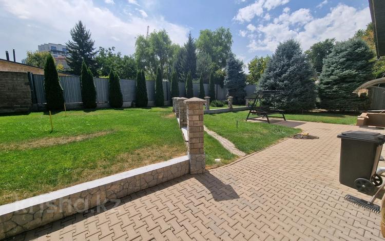 Отдельный дом · 5 комнат · 500 м² · 14 сот., Курмангалиева — Сзади гостиницы Казахстана за 2.8 млн ₸ в Алматы, Медеуский р-н — фото 2