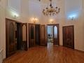 Отдельный дом · 5 комнат · 500 м² · 14 сот., Курмангалиева — Сзади гостиницы Казахстана за 2.8 млн ₸ в Алматы, Медеуский р-н — фото 2