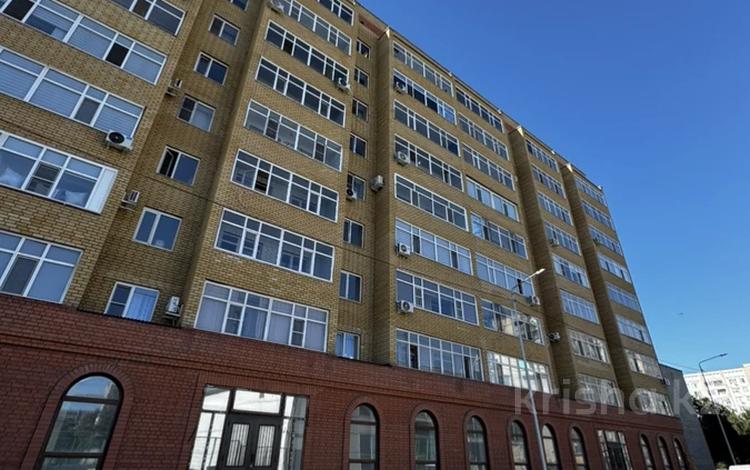 4-бөлмелі пәтер · 103.9 м² · 7/9 қабат, найманбаева 189а, бағасы: 55 млн ₸ в Семее — фото 2