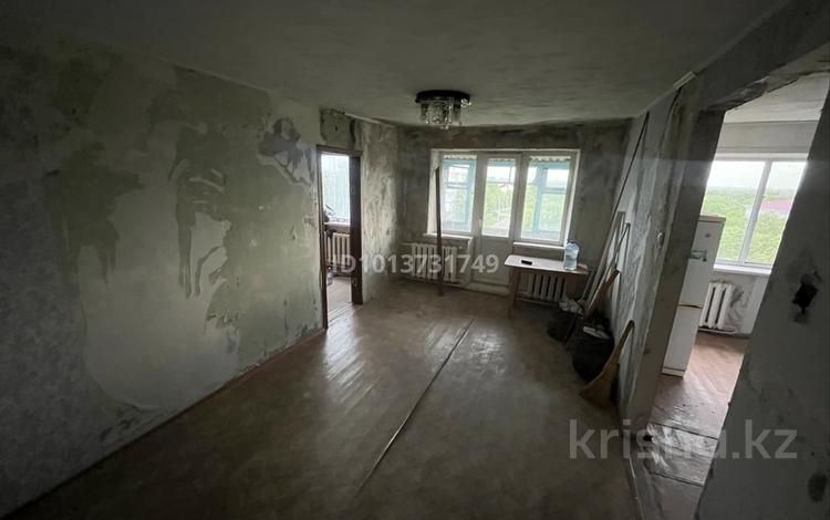 2-бөлмелі пәтер · 45.3 м² · 5/5 қабат, 4мкр 19 — Возле церкови, бағасы: 2 млн ₸ в Житикаре — фото 2