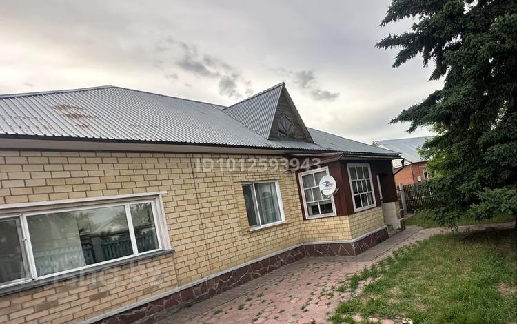 Отдельный дом · 4 комнаты · 126.6 м² · 10 сот., Набережная 138 — Калинина за 45 млн ₸ в Щучинске — фото 2