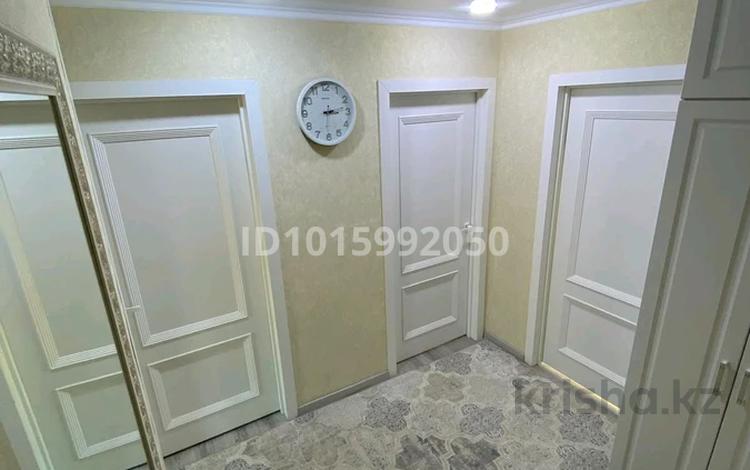 3-бөлмелі пәтер · 62.3 м² · 3/5 қабат, Мира — Находится возле детского сада № 13 «Ертөстік», бағасы: 23.8 млн ₸ в Жезказгане — фото 2