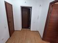 1-комнатная квартира · 40 м² · 5/5 этаж, мкр Кадыра Мырза-Али 6 за 110 000 ₸ в Уральске — фото 11