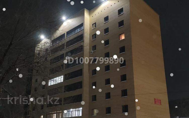3-бөлмелі пәтер · 94 м² · 3/9 қабат, Богенбайұлы 13, бағасы: 45 млн ₸ в Семее — фото 2