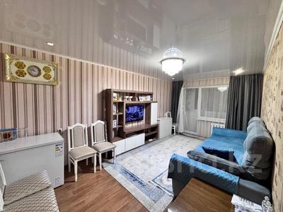 2-комнатная квартира · 44.4 м² · 4/5 этаж, Майкудук, 15й микрорайон — 15 микрорайон, 17 микрорайон за 11 млн ₸ в Караганде, Алихана Бокейханова р-н