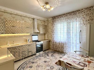 3-комнатная квартира · 94.4 м² · 1/9 этаж, 13-й мкр 23 за 40 млн 〒 в Актау