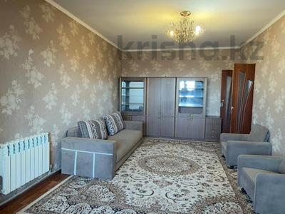 3-комнатная квартира · 65 м² · 4/4 этаж, Диваева за 200 000 ₸ в Шымкенте, Туран р-н