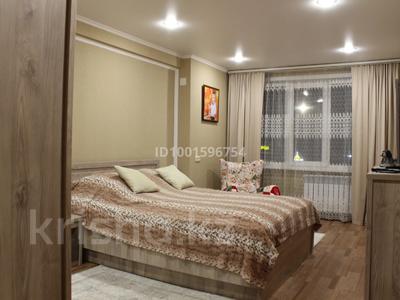 3-бөлмелі пәтер · 82.63 м² · 3/5 қабат, Виноградова 12, бағасы: 36 млн ₸ в Усть-Каменогорске, Ульбинский