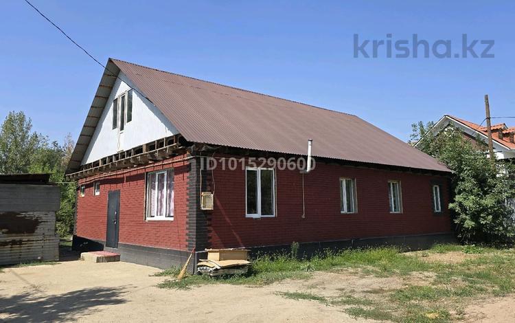 Отдельный дом · 6 комнат · 160 м² · 8 сот., мкр Шанырак-2, Малова 64 за 80 млн ₸ в Алматы, Алатауский р-н — фото 2