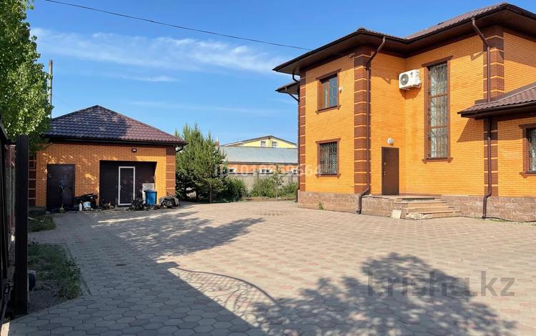 Жеке үй · 6 бөлме · 340 м² · 10 жүзд., Байконур 37/1, бағасы: 143 млн ₸ в Астане, Сарыарка р-н — фото 2