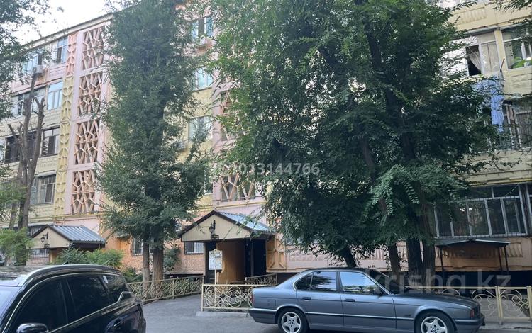 3-бөлмелі пәтер · 67 м² · 1/5 қабат, Алатау ш/а. 16, бағасы: 20 млн ₸ в Таразе, мкр Алатау — фото 2