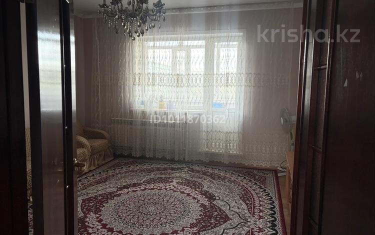 3-бөлмелі пәтер · 70 м² · 3/5 қабат, ул. Абая 77, бағасы: 24.8 млн ₸ в Сатпаев — фото 2
