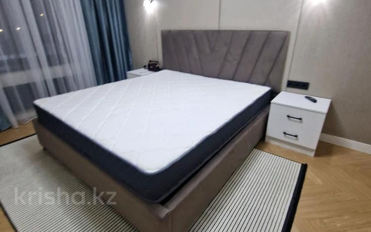 2-комнатная квартира · 63 м² · 9/13 этаж, Жарокова 370 за 500 000 ₸ в Алматы, Бостандыкский р-н — фото 2