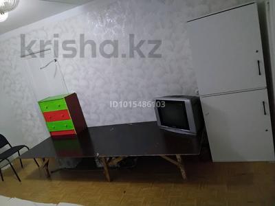 3 бөлме · 65 м² · 4/5 қабат, Кенесары 50 — Жолдың бойында, бағасы: 100 000 ₸ в Астане, р-н Байконур