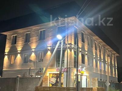 1-комнатная квартира · 28 м² · 3/3 этаж, мкр Акбулак, Батталова 1/2 за 180 000 〒 в Алматы, Алатауский р-н