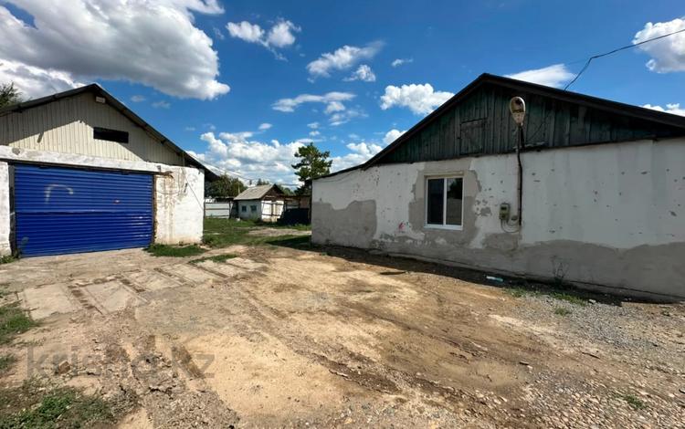 Отдельный дом · 3 комнаты · 75 м² · 11 сот., Молодежная 25/2 за 30 млн ₸ в Усть-Каменогорске — фото 2