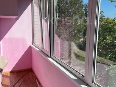 1-бөлмелі пәтер · 33 м², Казахстан 72 — Казахстан,Кабанбай батыра,зеленый рынок, бағасы: 220 000 ₸ в Усть-Каменогорске, Ульбинский