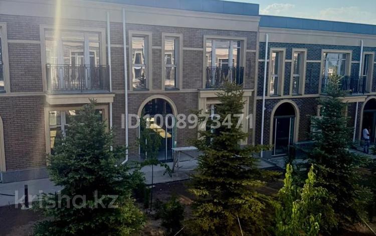 7-бөлмелі пәтер · 242 м² · 1/2 қабат, мкр Нур Алатау, Мкр Нурлытау, ул.14 94 А, бағасы: 250 млн ₸ в Алматы, Бостандыкский р-н — фото 2