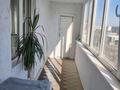 2-бөлмелі пәтер · 57.8 м² · 8/9 қабат, Строитель ш/а. 34, бағасы: 19 млн ₸ в Уральске, мкр Строитель — фото 12